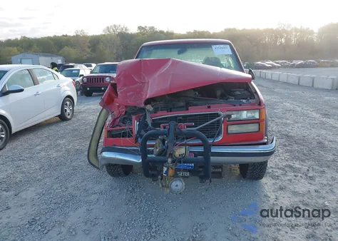 2000 GMC Sierra 2500 Classic Sl z USA, uszkodzony, nr VIN 1GTGK24R3YR101344